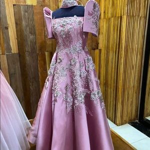 Filipiniana gown made in Philippines size 4 won adult and gown size 14 kids